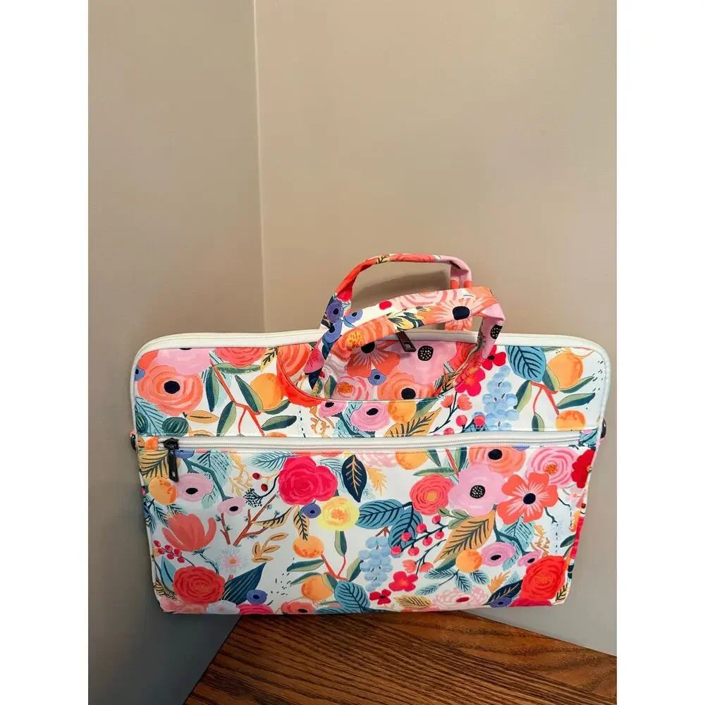 NWOT Canvaslove Floral Pattern Laptop Sleeve Case Cover with Pocket.